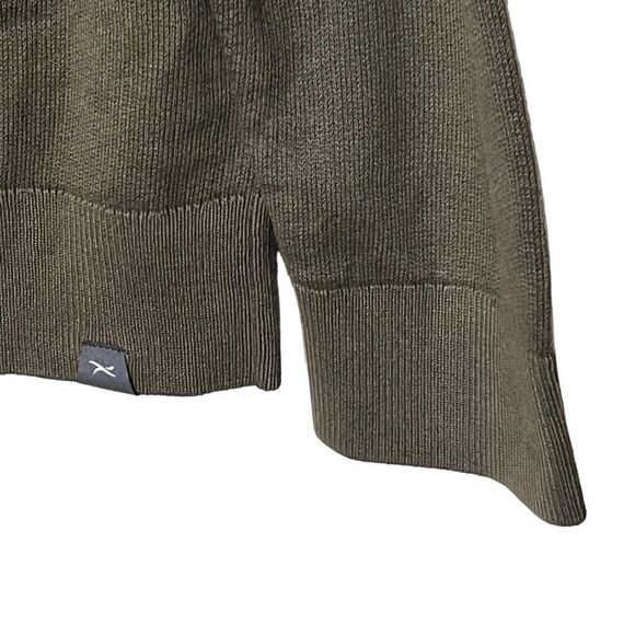 Welcome to my closet! - Picture 5 of 13